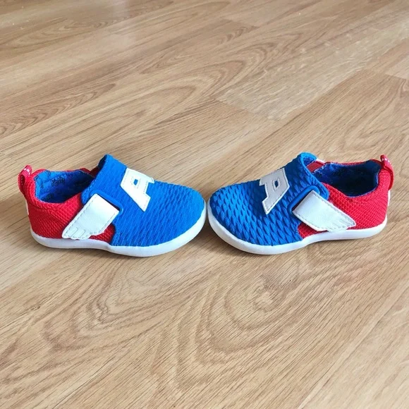EUC TOMS Toddler Marvel Captain America Sneakers-Red, White and Blue - Picture 3 of 12